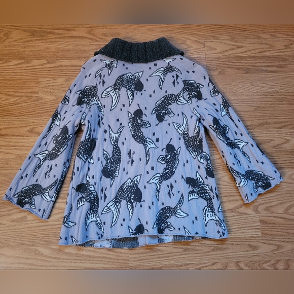 Women's Gray Fish Pattern Cardigan - Picture 5 of 7